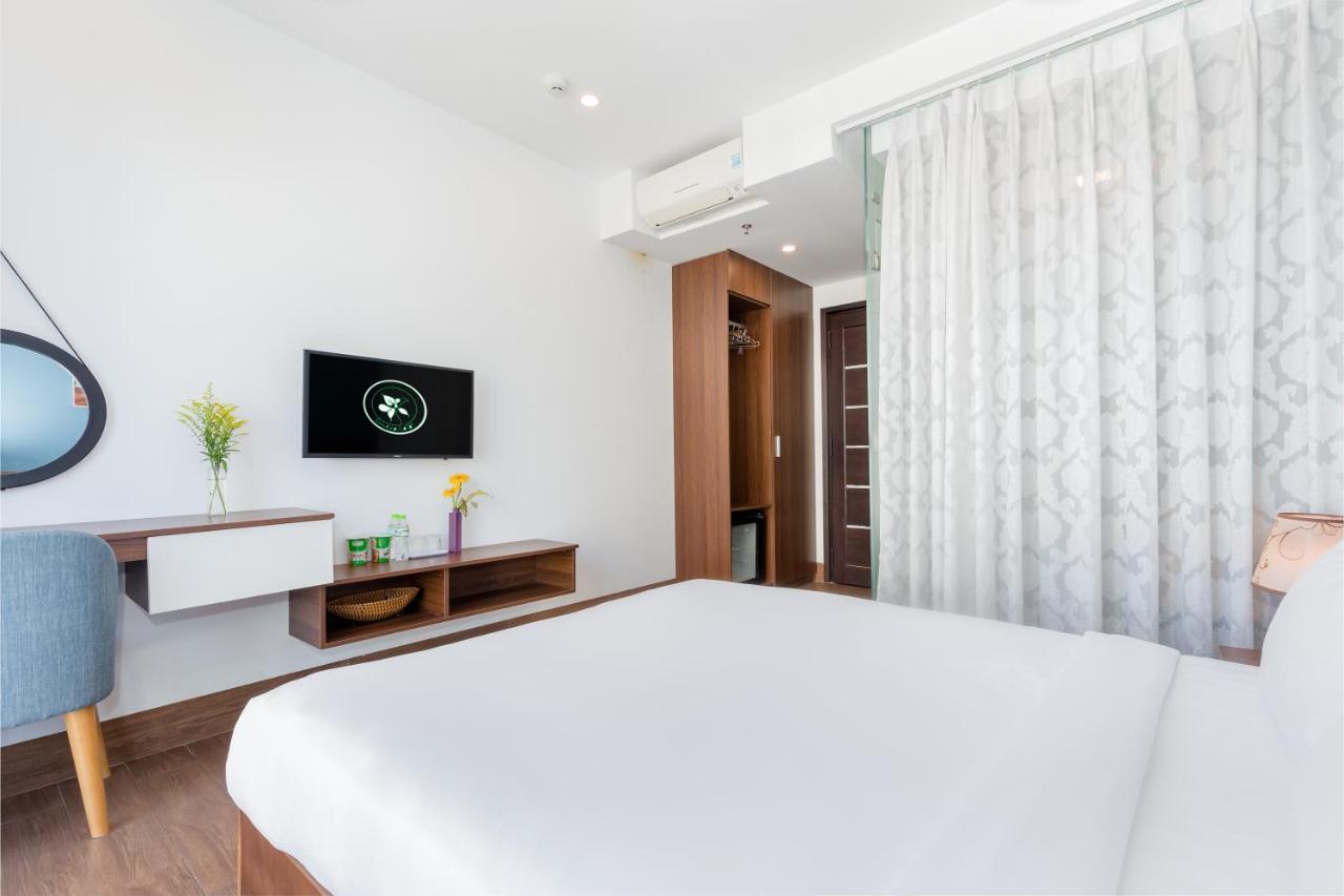Smeraldo Hotel & Apartment Da Nang Exterior photo